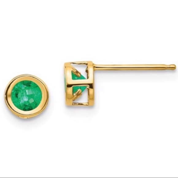 Round Emerald Earrings Bezel Set - Picture 1 of 1